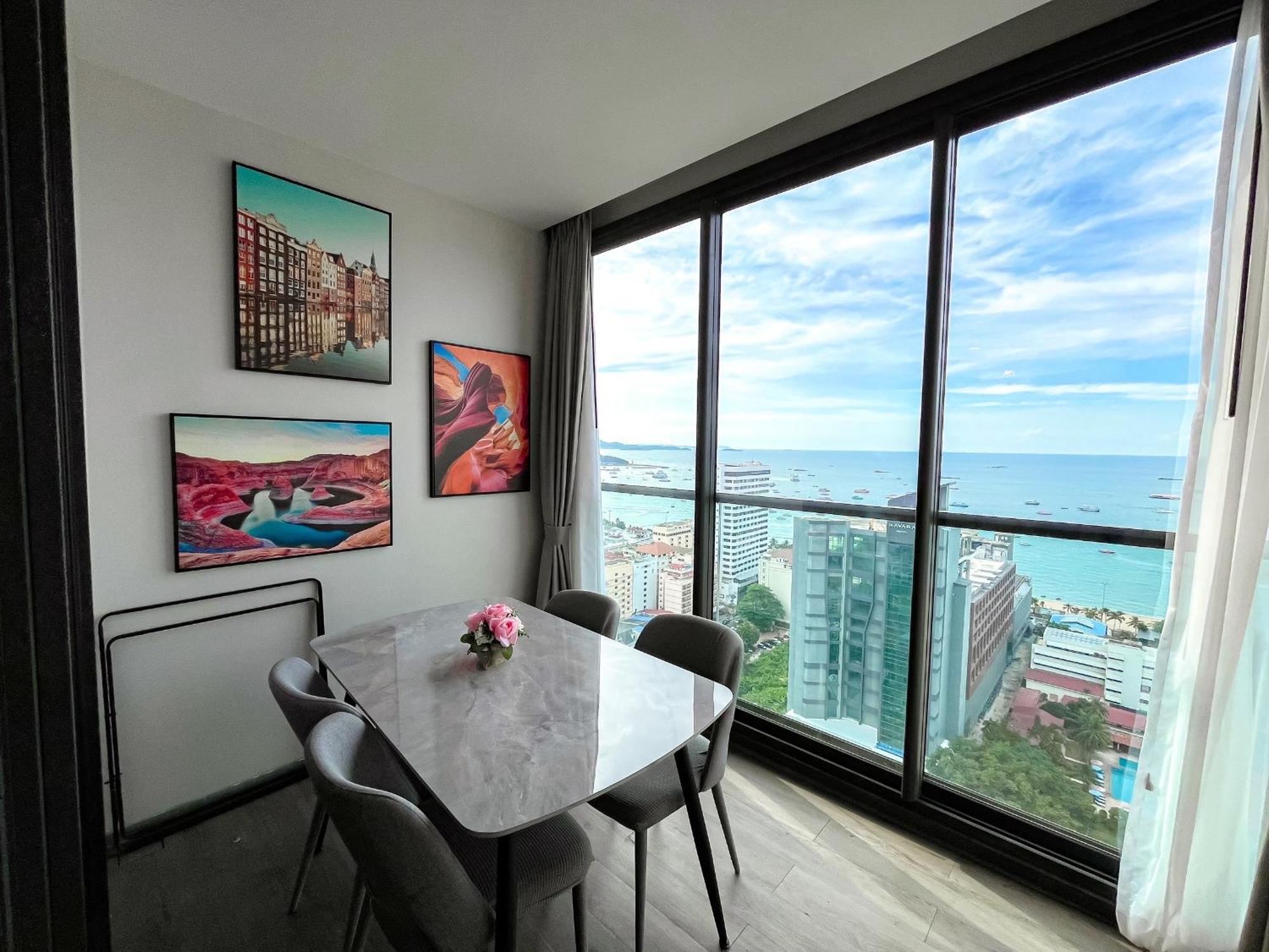 The Edge Central Pattaya Exterior photo